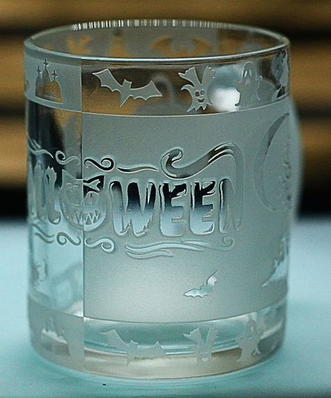 Скляна чашка 320 мл з гравіюванням Геловін Halloween  кружка з відьмою гарбузами та привидами  Тематичний подарунок | Зображення 5