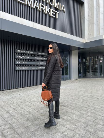 Женская демисезонная стильная удлиненная куртка-пальто стеганая PA2041 цвет черный, размер 42/44 | Зображення 6