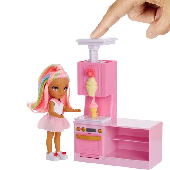Игровой набор с куклой серии "Littles" Кондитерская Кэнди Rainbow High 522058 | Зображення 2