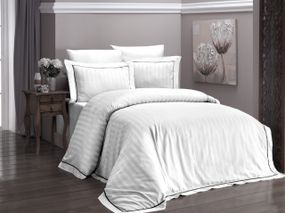 Постельное белье First Choice Deluxe Satin 200х220 Novel Line White