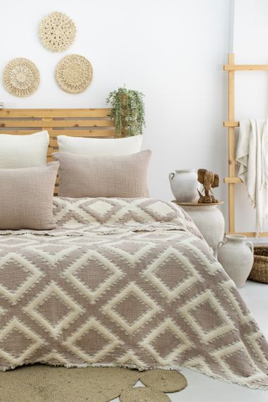 Муслінове покривало Saheser  Sonia  240 х 260 см.  Bej