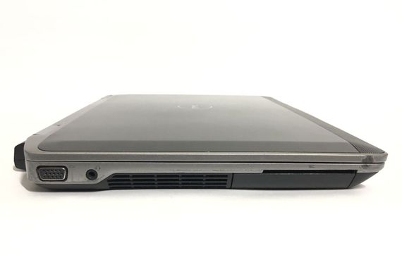 Ноутбук Б-клас Dell Latitude E6320 / 13.3" (1366x768) TN / Intel Core i5-2520M (2 (4) ядра по 2.5 - 3.2 GHz) / 8 GB DDR3 / 320 GB HDD / Intel HD Graphics 3000 / DVD-ROM / WebCam б/в | Зображення 3