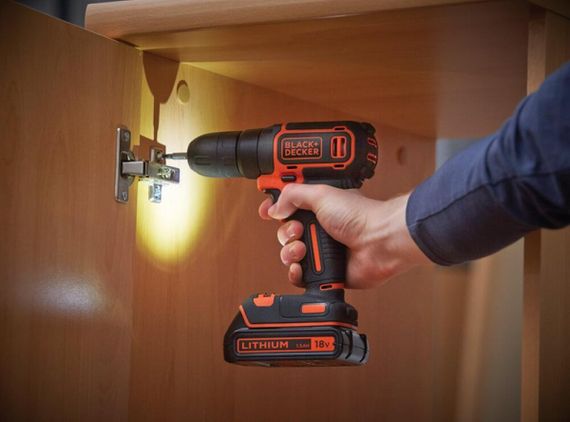 Дрель-шуруповерт аккумуляторная BLACK+DECKER BDCD18 | Зображення 4