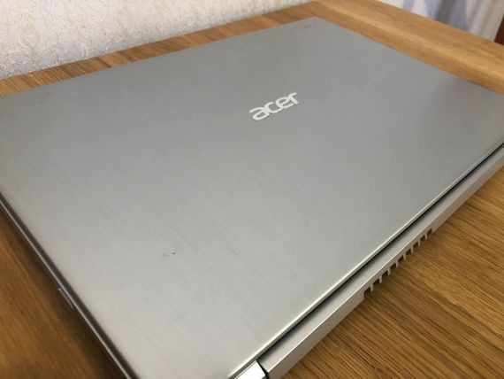 Ноутбук Acer A515 15.6 Full HD/Ryzen 3 3200U/8/120  Б/В | Зображення 4