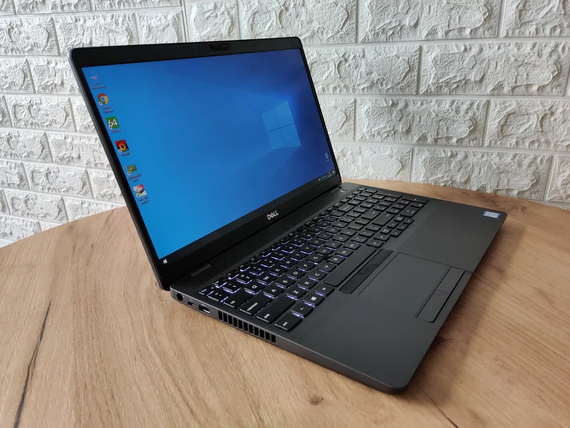 Ігровий Ноутбук Dell Precision 3541 / 15.6 "IPS / i7 9850H / 16Gb / SSD256 / Quad P620-4G | Зображення 1