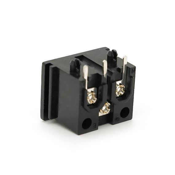 Триконтактний роз'єм AC031E тато, 250V, 2.5A, під викруткову збірку, Q500 | Зображення 1