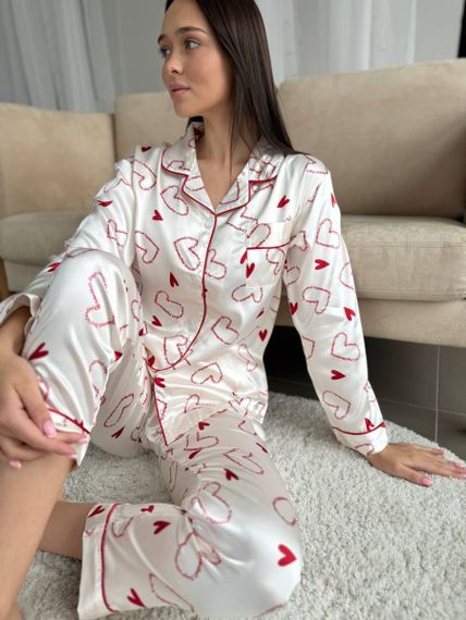 Біла шовкова піжама з червоними акцентами і серцями | Зображення 8