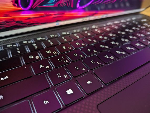 Мобильная рабочая станция Б-класс Dell Precision 5560 / 15.6" (1920x1200) IPS / Core i7-11800H (8 (16) ядер по 2.3 - 4.6 GHz) / 32 GB DDR4 / 512 GB SSD / Quadro RTX A2000, 4 GB GDDR6 / TouchID / Windows 11 б/у + Подарок Беспроводная мышь / USB | Зображення 5