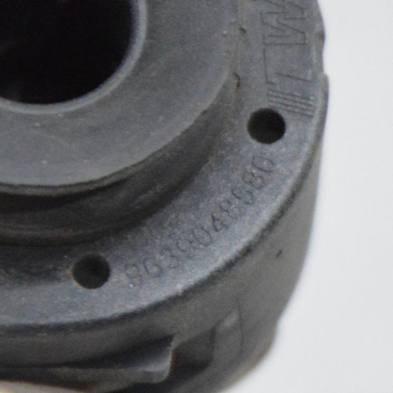 Кронштейн кріплення радіатора Citroen C3 Picasso C5 2006-2012 Кріплення радіатора Сітроен 9639048580 | Зображення 3