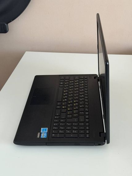 Ноутбук Б-клас Asus X551CA / 15.6" (1366x768) TN / Intel Core i3-3217U (2 ядра по 1.8 GHz) / 4 GB DDR3 / 120 GB SSD / Intel HD Graphics 4000 / WebCam / DVD-ROM / АКБ NEW б/в | Зображення 2