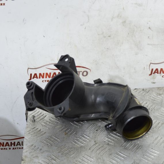 Патрубок інтеркулера 1.8 16V Mercedes C-Class W203 2000-2007 Повітряний патрубок Мерседес в203 A2710900629 | Зображення 1