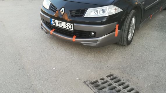 Передня накладка на бампер 2006-2009 (під фарбування) для Renault Megane II рр | Зображення 1