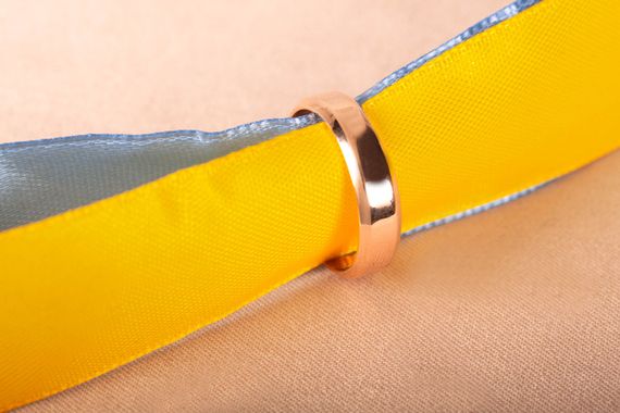 Обручальное кольцо американка из красного золота 20