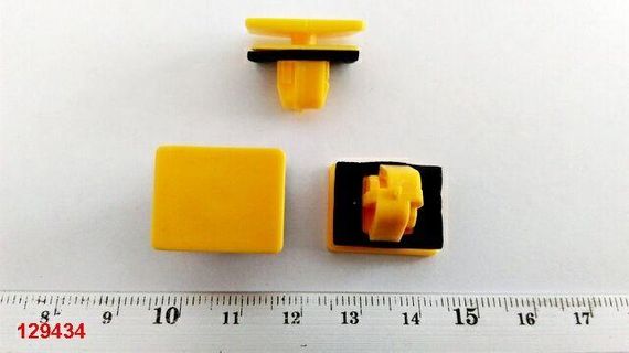 Пістон кріплення молдингу Hyundai/KIA (15206) (877583D000)