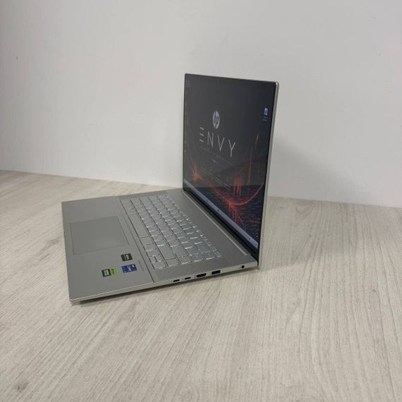 Игровой ультрабук Б-класс HP Envy 16-h1001nr / 16" (2560x1600) IPS Touch / Intel Core i9-13900H (14 (20) ядер по 2.6 - 5.4 GHz) / 16 GB DDR5 / 512 GB SSD NVMe / nVidia GeForce RTX 4060, 8 GB GDDR6, 128-bit / WebCam б/у | Зображення 4