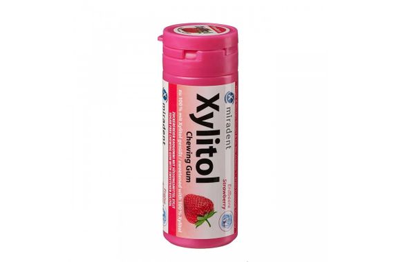 Жувальна гумка з ксилітолом для дітей Miradent Xylitol Chewing Gum Strawberry, полуниця (30шт)