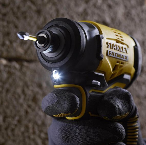 Гайковерт ударный аккумуляторный безщеточный STANLEY FATMAX SFMCF810D2K | Зображення 3