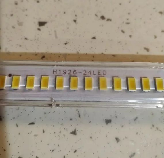 Міні ліхтарик на 24 світлодіоди, USB лампа, LED світильник (тепле жовте світло) | Зображення 3