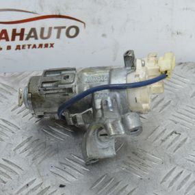 Замок запалювання Toyota Yaris 1999-2005 1.4 D-4D Тойота Яріс 45020521 45020-52-1