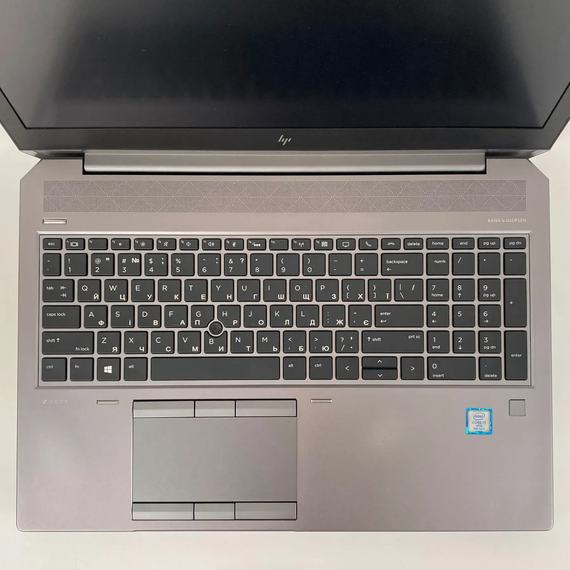 Мобильная рабочая станция Б-класс HP zBook 15 G6 / 15.6" (1920x1080) IPS / Intel Core i7-9850H (6 (12) ядер по 2.6 - 4.6 GHz) / 16 GB DDR4 / 128 GB SSD + 500 GB HDD / nVidia Quadro T1000, 4 GB GDDR5, 128-bit / Fingerprint / WebCam / HDMI б/у + Подарок | Зображення 2