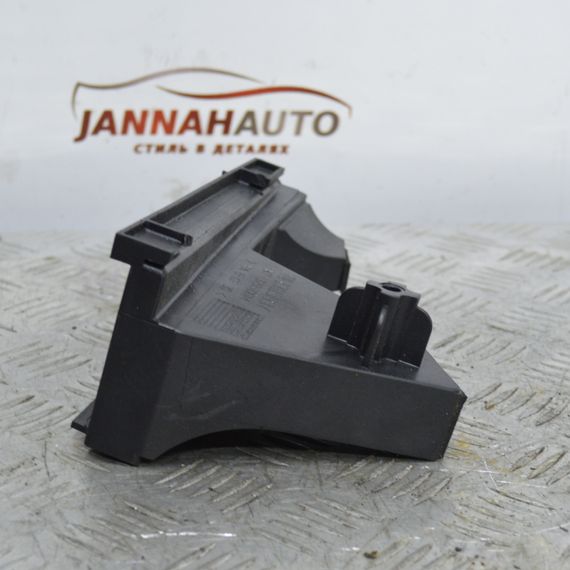 Кронштейн блока запобіжників Opel Astra H 2004-2010 кріплення Опель Астра 13115937 | Зображення 1