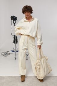 Вільний спортивний костюм із прямими штанами та кофтою з рукавами-реглан - кремовий цвет, M (є розміри)