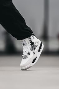 Кросівки Air Jordan 4 , В'єтнам 1837 43