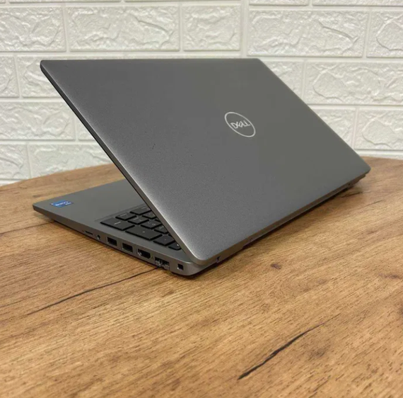 Ноутбук Dell Latitude 5520 i5 1145G7 16Gb SSD 512Gb Intel Iris Xe  Б/В | Зображення 4