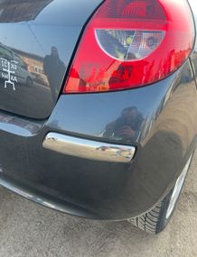 Накладка на задній бампер куточки (нерж) для Renault Clio III 2005-2012 рр