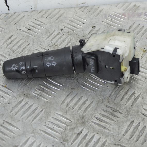 Підрульовий перемикач лівий Nissan Micra K12 2006-2013 Перемикач поворотів Ніссан Мікра 25540ED501