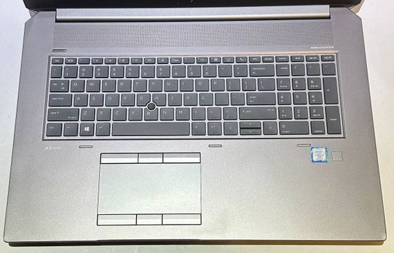 Мобильная рабочая станция Б-класс HP ZBook 17 G6 / 17.3" (1920x1080) IPS / Intel Core i7-9750H (6 (12) ядер по 2.6 - 4.5 GHz) / 16 GB DDR4 / 256 GB SSD + 256 GB SSD / nVidia Quadro T1000, 4 GB GDDR5, 128-bit / WebCam б/у | Зображення 2