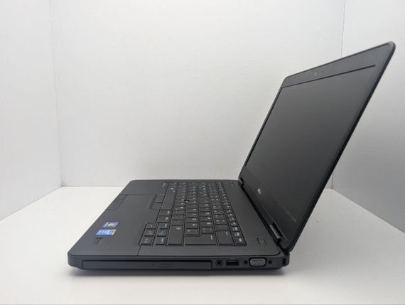 Ноутбук Dell Latitude E5440 / 14" (1366x768) TN / Intel Core i5-4200U (2 (4) ядра по 1.6 - 2.6 GHz) / 8 GB DDR3 / 120 GB SSD / Intel HD Graphics 4400 / WebCam / DVD-ROM б/в | Зображення 4