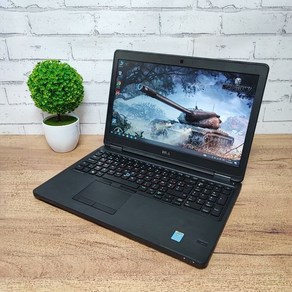 Ноутбук Б-класс Dell Latitude E5550 / 15.6" (1366x768) TN / Intel Core i5-5300U (2 (4) ядра по 2.3 - 2.9 GHz) / 8 GB DDR3 / 128 GB SSD / Intel HD Graphics 5500 / WebCam б/у | Зображення 5
