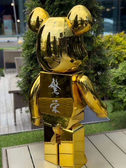 Bearbrick Gold Chrome дизайнерська статуетка ведмідь Беарбрік 70 см золотистий mb003 | Зображення 4