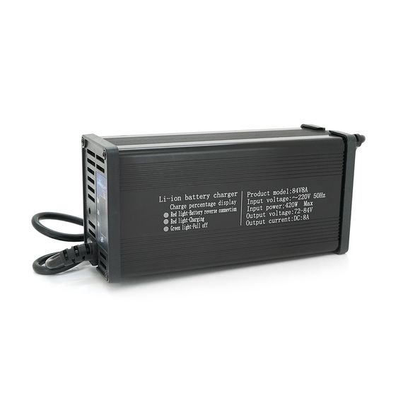 Зарядний пристрій для акумуляторів Li-ion 72V(84V),20S,8A, штекер Triangle plug (T-tipe/IEC/C13 N+L-), 185x88x60mm, 0,9 кг | Зображення 2
