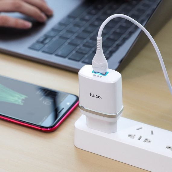 СЗУ Hoco C12Q Smart QC3.0 3A (1USB-A) + кабель USB to MicroUSB Белый | Зображення 3