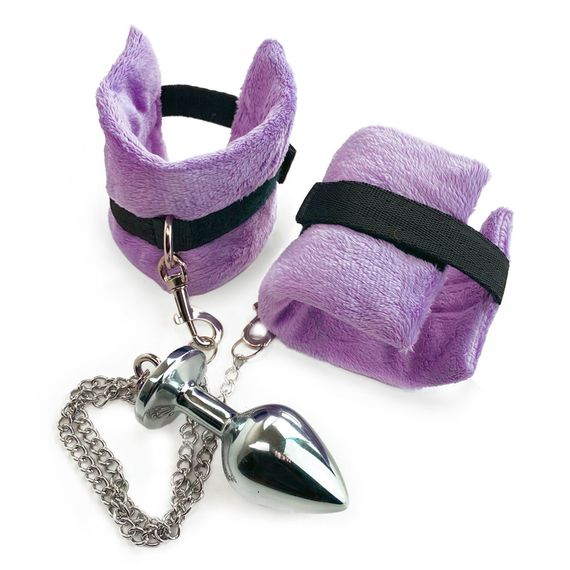 Наручники з металевою анальною пробкою Art of Sex Handcuffs with Metal Anal Plug, Фіолетовий | Зображення 5