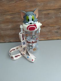 Дитячий поїльник пляшечка-непроливайка з трубочкою Tom&Jerry 500 мл