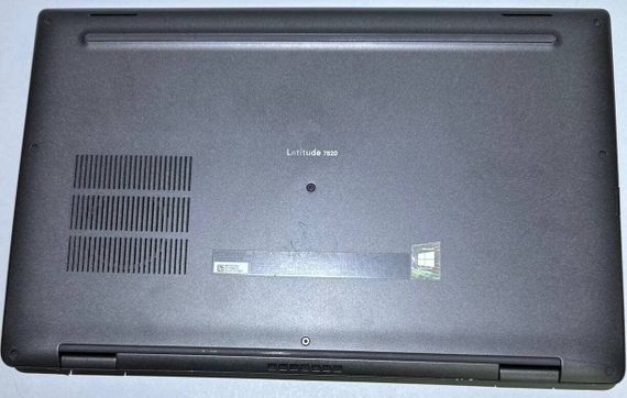 Ультрабук Б-клас Dell Latitude 7520 / 15.6" (1920x1080) IPS / Intel Core i5-1145G7 (4 (8) ядра по 2.6 - 4.4 GHz) / 16 GB DDR4 / 256 GB SSD / Intel Iris Xe Graphics / WebCam / Win 11 Pro б/в | Зображення 3