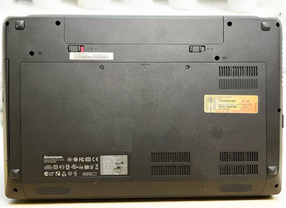 Ноутбук Б-класс Lenovo G580 / 15.6" (1366x768) TN / Intel Celeron B830 (2 ядра по 1.8 GHz) / 4 GB DDR3 / 120 GB SSD / Intel HD Graphics / WebCam б/у | Зображення 5