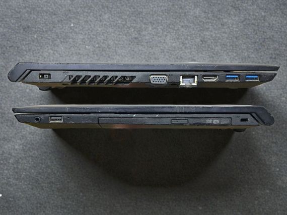 Ноутбук Б-класс Lenovo B51-30 / 15.6'' (1366x768) TN / Intel Pentium N3700 (4 ядра по 1.6 - 2.4 GHz) / 8 GB DDR3 / 120 GB SSD / nVidia GeForce 920M, 1 GB GDDR3, 64-bit / WebCam б/у | Зображення 4