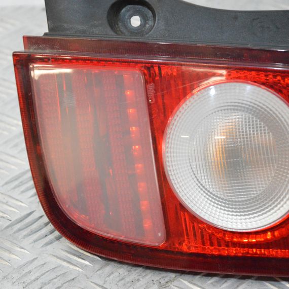 Ліхтар задній правий Nissan Micra K12 2002-2010 фара задня стоп Ніссан Мікра | Зображення 1