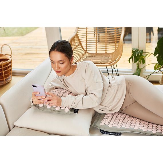 Килимок акупунктурний з подушкою 4FIZJO Eco Mat XL Аплікатор Кузнєцова 4FJ0515 Grey/Pink (P-5907739313607) | Зображення 5