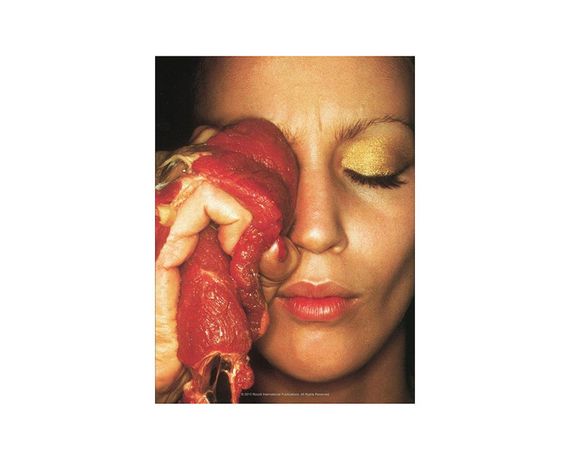 Книга In Vogue : An Illustrated History of the World's Most Famous Fashion Magazine. | Зображення 2