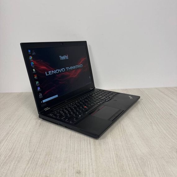 Мобильная рабочая станция Б-класс Lenovo ThinkPad P52 / 15.6" (1920x1080) IPS / Intel Core i7-8850H (6 (12) ядер по 2.6 - 4.3 GHz) / 16 GB DDR4 / 256 GB SSD M.2 / nVidia Quadro P1000, 4 GB GDDR5, 128-bit / WebCam б/у | Зображення 3
