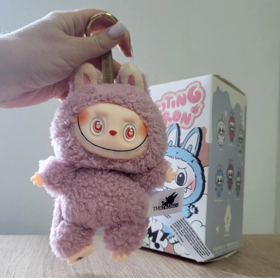 Лабубу трендова іграшка-брелок, м'яка іграшка-брелок Labubu Лабубу 17×8 см | Зображення 7