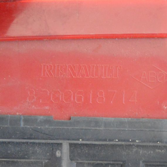 Додатковий стоп сигнал Renault Clio III 2005-2012 універсал стоп кришки багажника Рено Кліо 8200618714 | Зображення 4