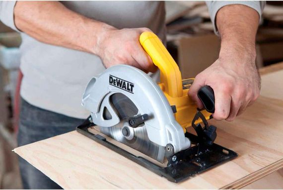 Пила дискова мережева 1350Вт 184*16мм DeWALT DWE560 | Зображення 7