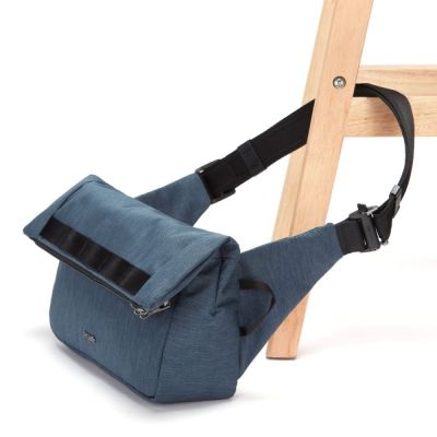 Сумка Pacsafe Metrosafe X sling pack Синяя (30650646) | Зображення 3