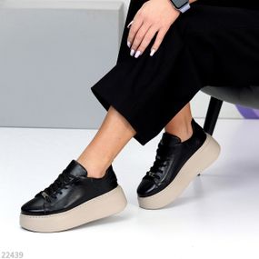 Молодежные черные прошитые кожаные кроссовки на бежевой платформе 37